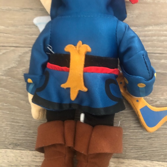 DISNEY Captain Jake Neverland Pirate EUC - Picture 5 of 8